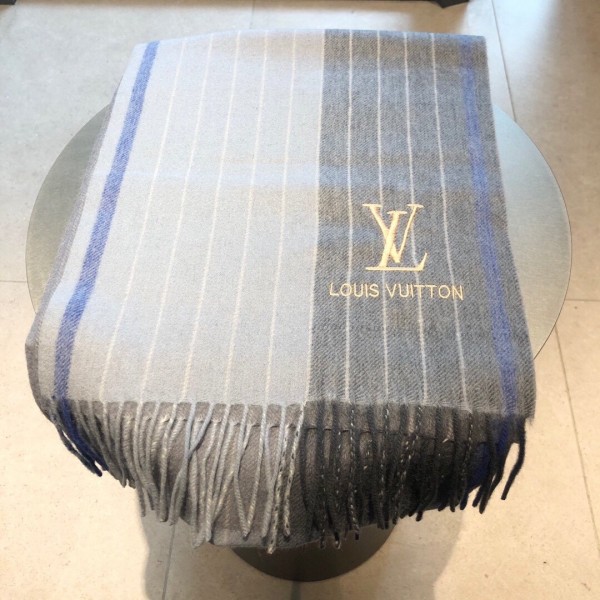 Replica FakeLouis Vuitton Scarf ASS050241 Upadated in 2020.11.10