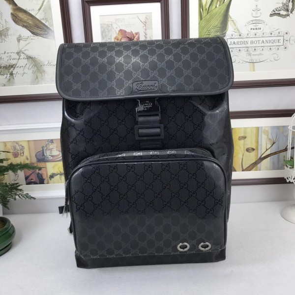 Replica Gucci black back pack with gloss and Gucci straps GC06BM113