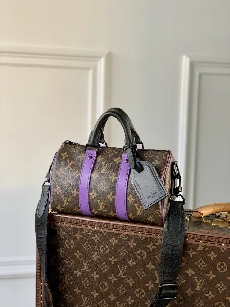 Replica Louis Vuitton 2022 new fashion Duffle Bags