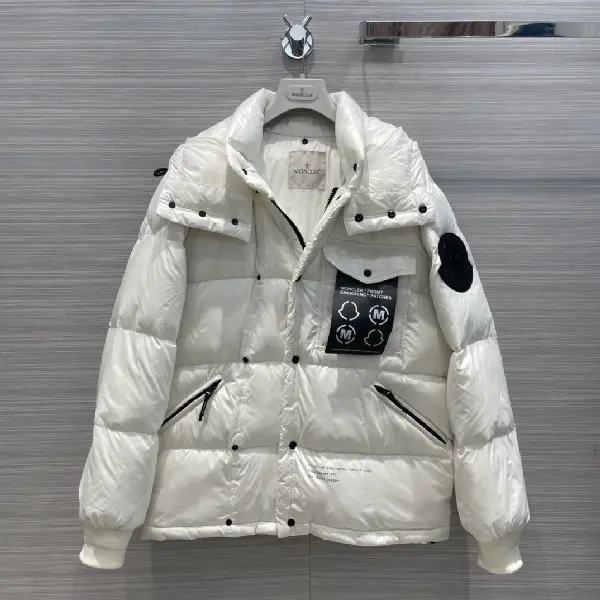 Replica Moncler Down Jacket in White