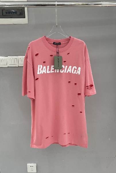 Replica BALENCIAGA 2022 new arrival T-shirt