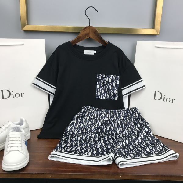 Replica Dior 2022 Children's T-shirt and Shorts Set