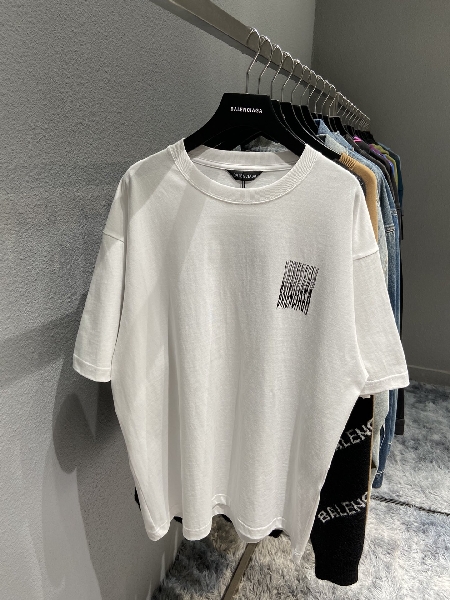 Replica Balenciaga T-Shirt Printed in White