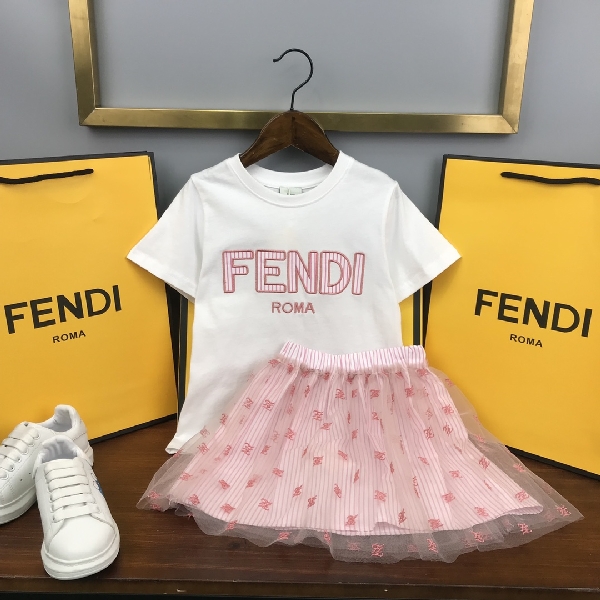 Replica Fendi 2022 Girl's T-Shirt and Skirt Set