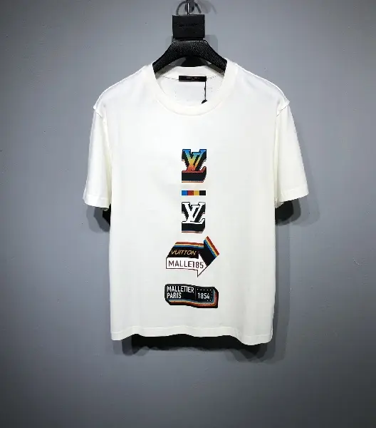 Replica LOUIS VUITTON 2022 rainbow logo printing T-shirt