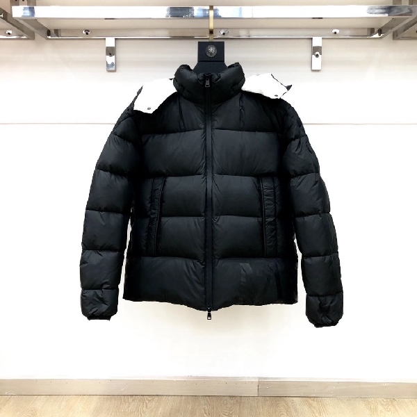 Replica Moncler Down Jacket White Duck Down in Black