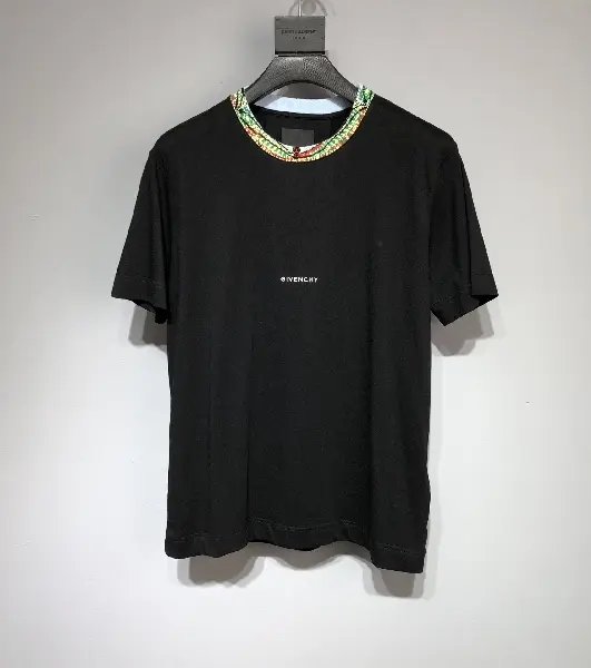 Replica GIVENCHY 2022SS new arrival T-shirt in black