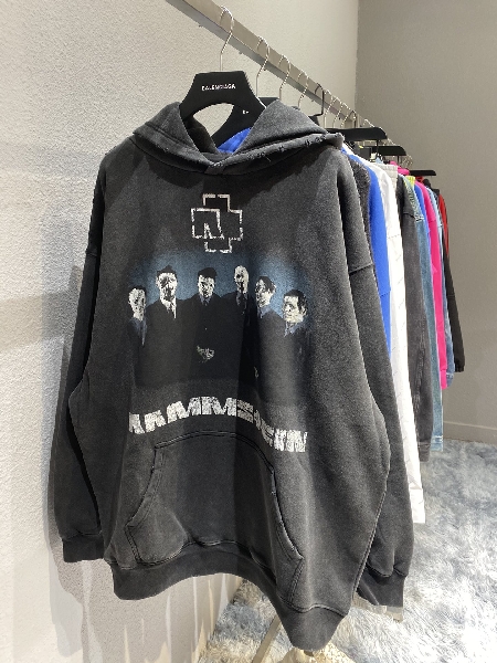 Replica Balenciaga Hoodie Printed in Black