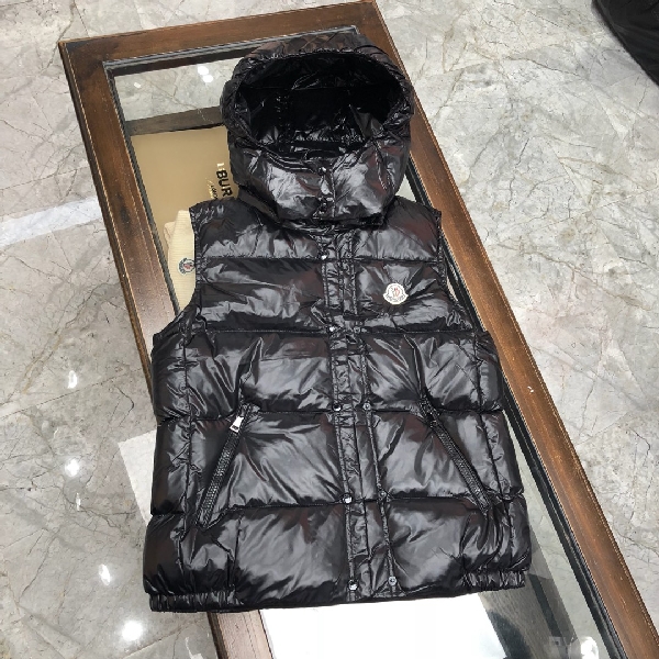 Replica Moncler Vests Tibb in Black