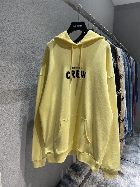 Replica Balenciaga Hoodie Logo Medium Fit in Yellow