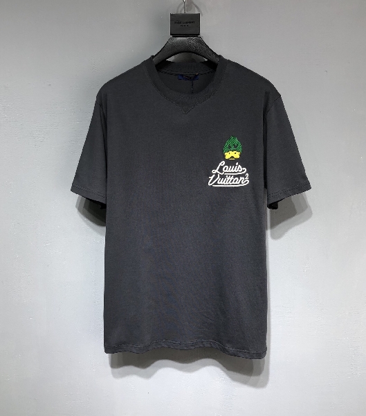 Replica LV 2022SS new T-shirt