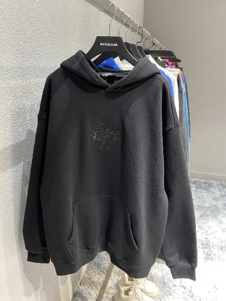 Replica Balenciaga Hoodie BB Pixel Medium Fit