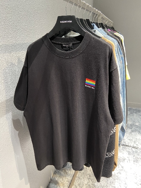 Replica Balenciaga T-Shirt LGBTQ Boxy in White