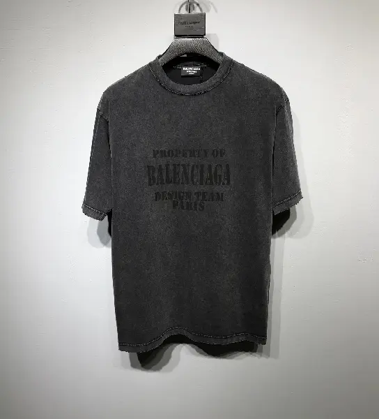 Replica BALENCIAGA 2022SS fashion T-shirt in black