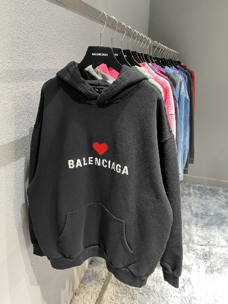 Replica Balenciaga Hoodie Logo Medium Fit in Black