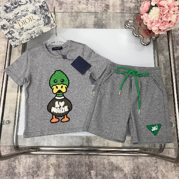 Replica LV 2022 Embroidered Children's Polo shirt Set