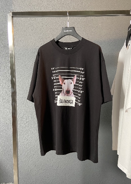 Replica Balenciaga T-Shirt Printed in Black