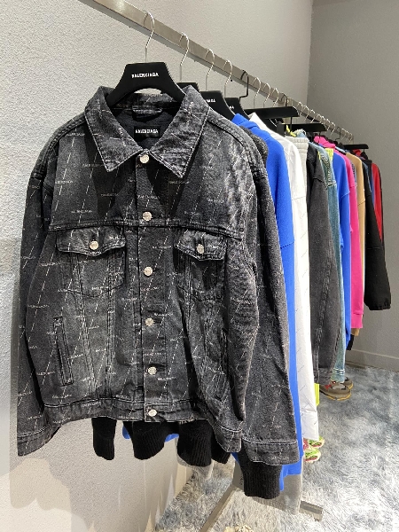 Replica Balenciaga Jacket Large Fit in Black