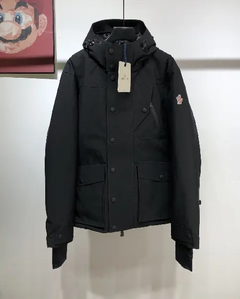 Replica Moncler Down Jacket in Black