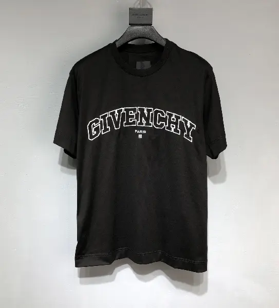 Replica GIVENCHY 2022SS new arrival T-shirt in black