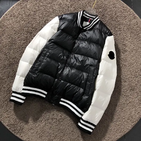 Replica Moncler top quality fashion down jacket TS22927126