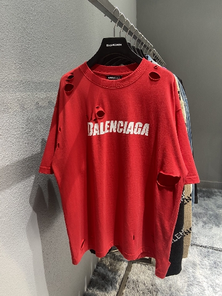 Replica Balenciaga T-Shirt Destroyed Flatground