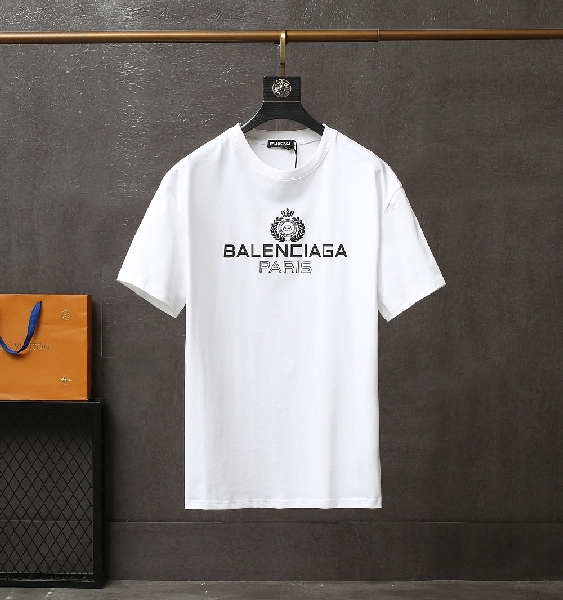 Replica Balenciaga T-Shirt Paris Chest in White