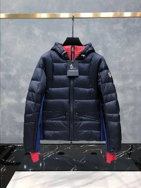 Replica Moncler Down Jacket in Black