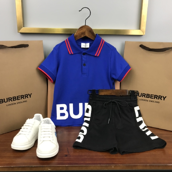 Replica Burberry 2022 New Children T-shirt and Shorts Set