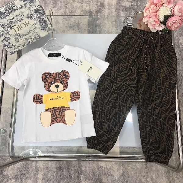 Replica Fendi 2022 T-Shirt and Long Pants Set in White