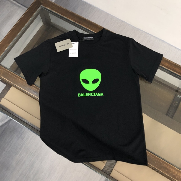 Replica BALENCIAGA 2022 new arrival T-shirt