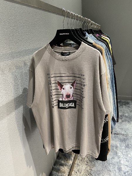 Replica Balenciaga T-Shirt Printed in Cream