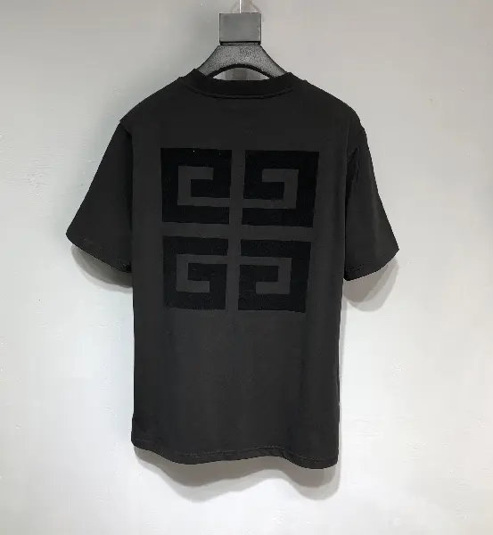 Replica GIVENCHY 2022SS new arrival T-shirt in grey