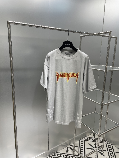 Replica AyaNakamura x Balenciaga new arrival T-shirt