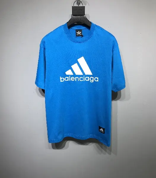 Replica BALENCIAGA 2022SS new arrival T-shirt in blue