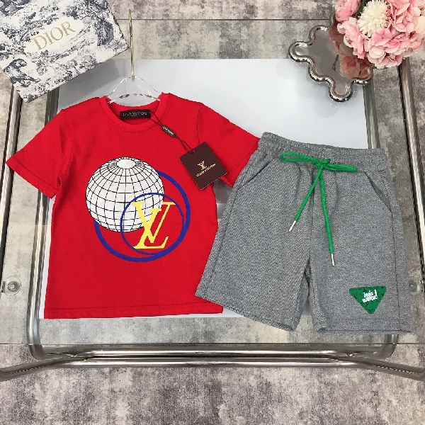 Replica LV Embroidered Children's T-shirt & Shorts Set