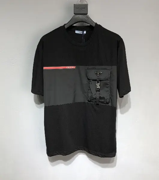 Replica PRADA 2022SS fashion T-shirt in black