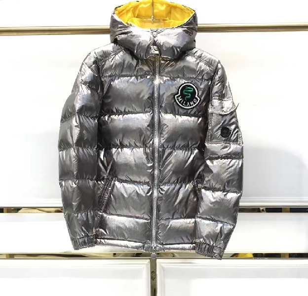 Replica Moncler Down Jacket White Duck Down in Sliver