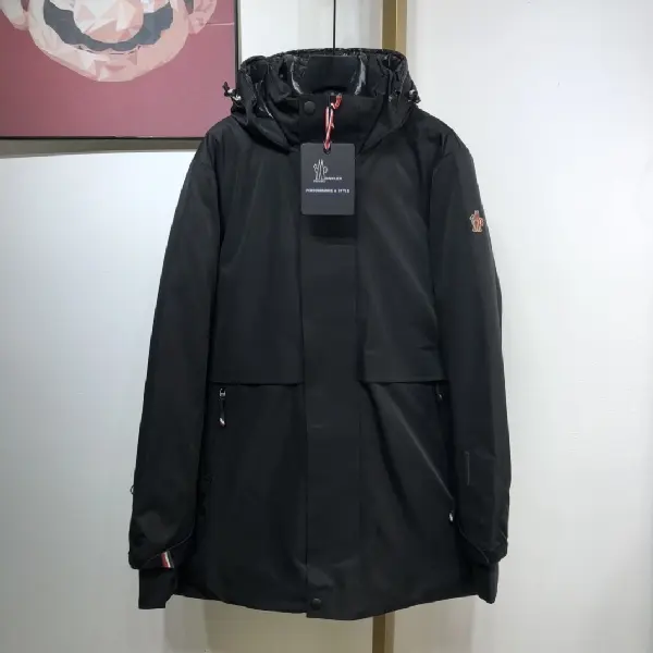 Replica Moncler Down Jacket in Black