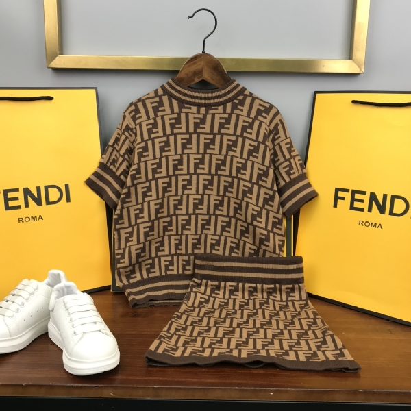 Replica Fendi 2022 Girl's T-Shirt and Skirt Set