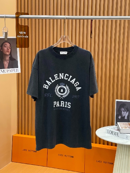 Replica BALENCIAGA 2022 new arrival T-shirt