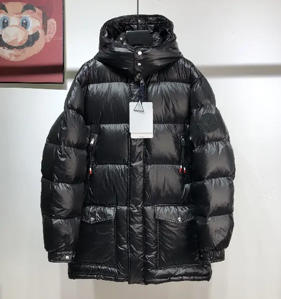 Replica Moncler Down Jacket in Black