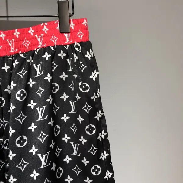 Replica LOUISVUITTON 2022 SPRING IN THE CITY MONOGRAM shirt&shorts sets