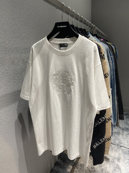 Replica Balenciaga T-Shirt Printed in White