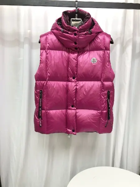 Replica Moncler 2022 new top quality down jacket TS22927191