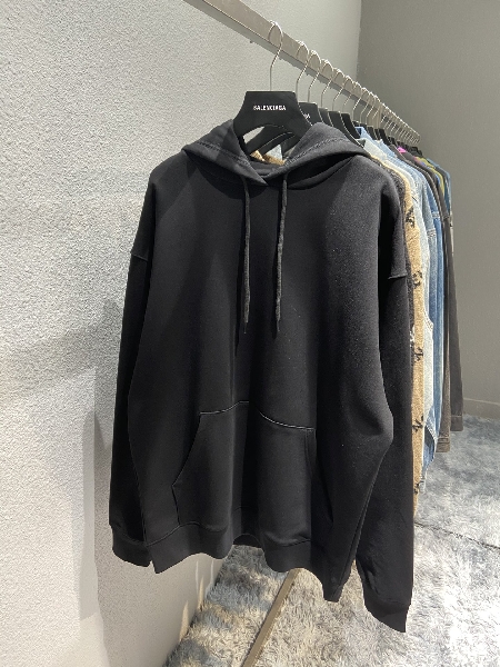 Replica Balenciaga Hoodie Logo Medium Fit in Black