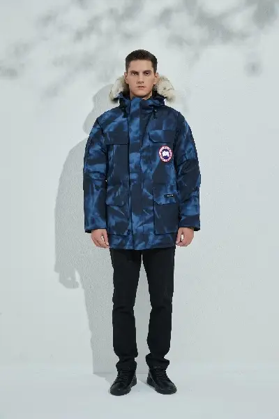 Replica CANADA GOOSE 2022 new down jacket DJ1021137