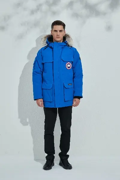 Replica CANADA GOOSE 2022 new down jacket DJ1021136