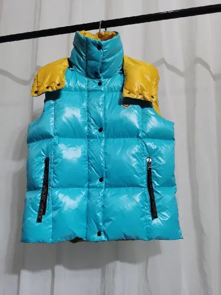 Replica Moncler 2022 new top quality down jacket TS22927192