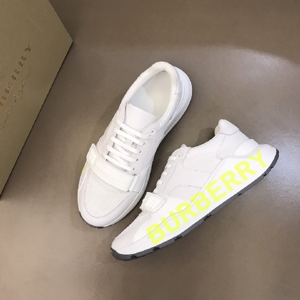 Replica BurBerry Sneaker Vintage Check Cotton in White